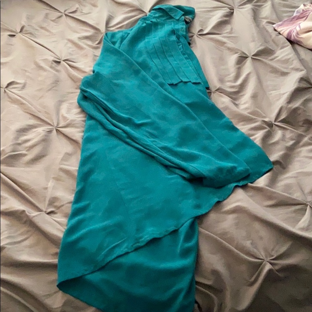 Forever 21 high low green long sleeve top